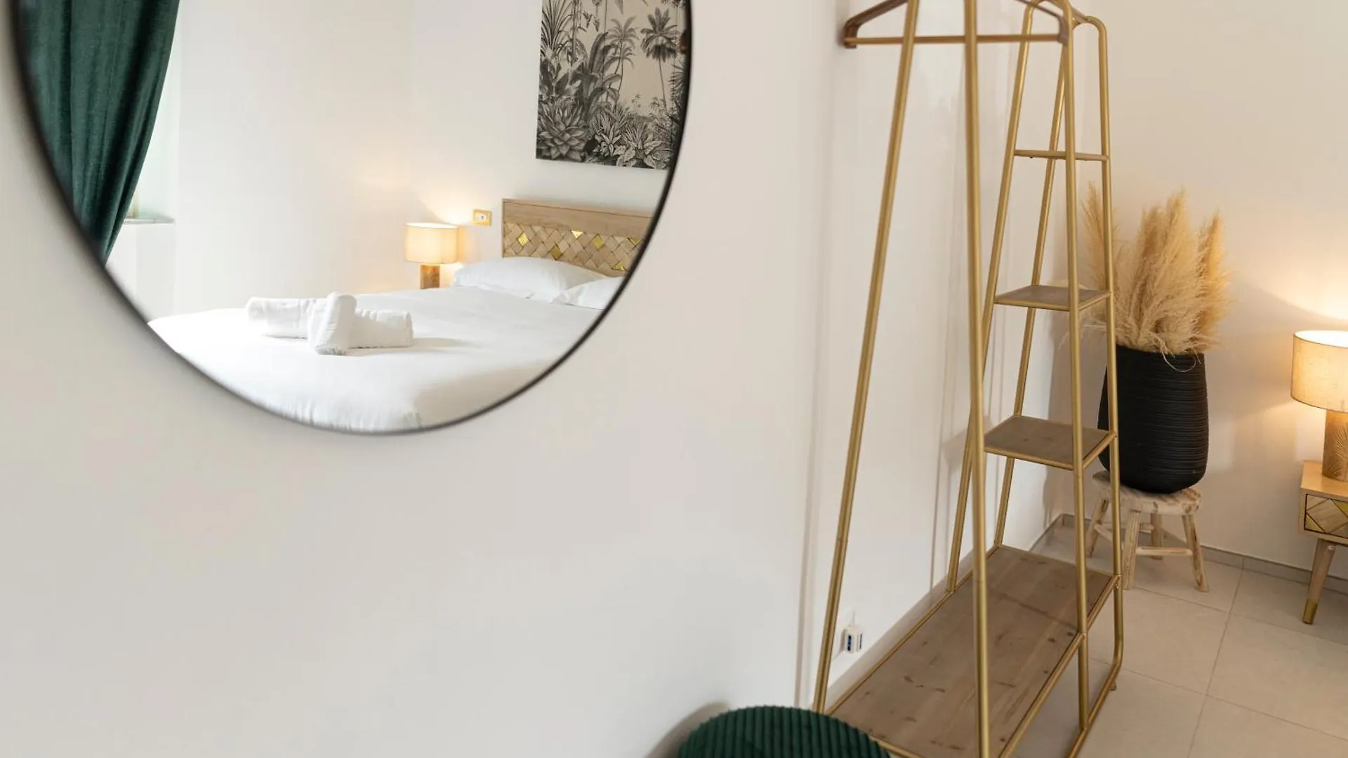 Fly B&B Pisa Bed & Breakfast