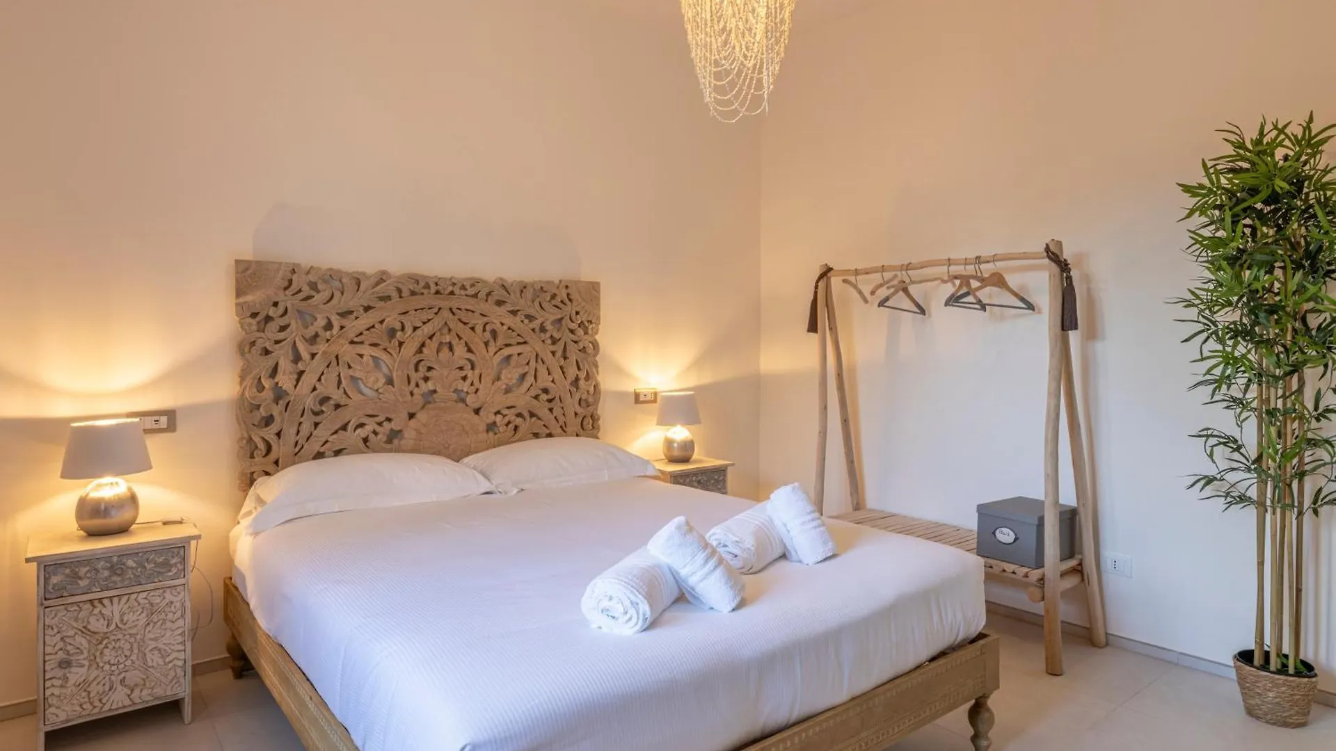 Fly B&B Pisa 0*,  Italy